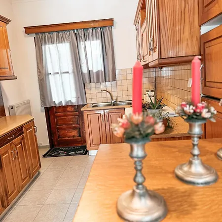 Apartamento Ta Sokakia Karpenísion