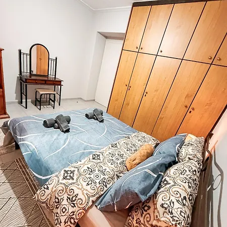 Apartament Ta Sokakia *