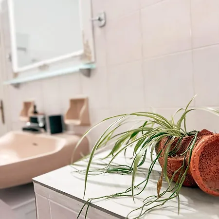 Apartament Ta Sokakia Karpenísion